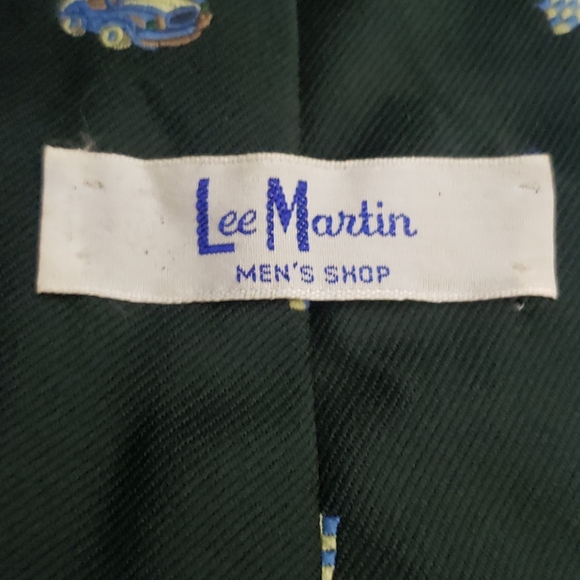 VINTAGE Lee Martin Race Cars Flags Mens Tie - Picture 4 of 6